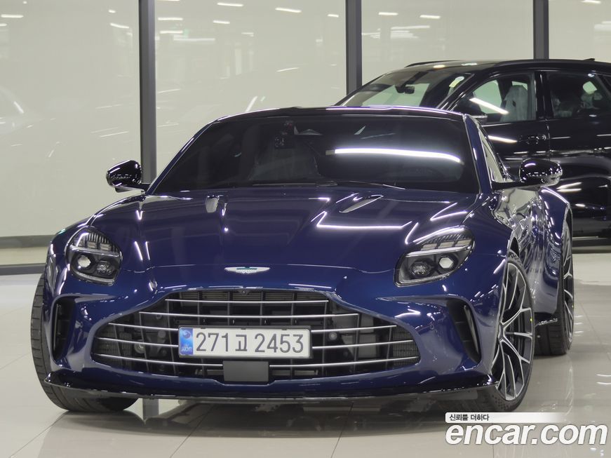 Astonmartin Vantage 2025