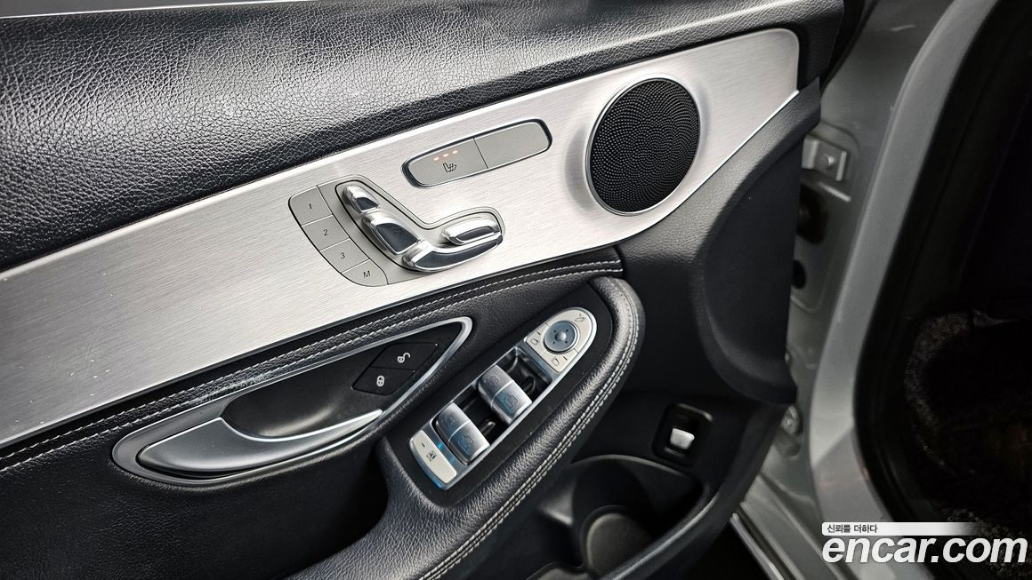 Mercedes-Benz C-Class 2015