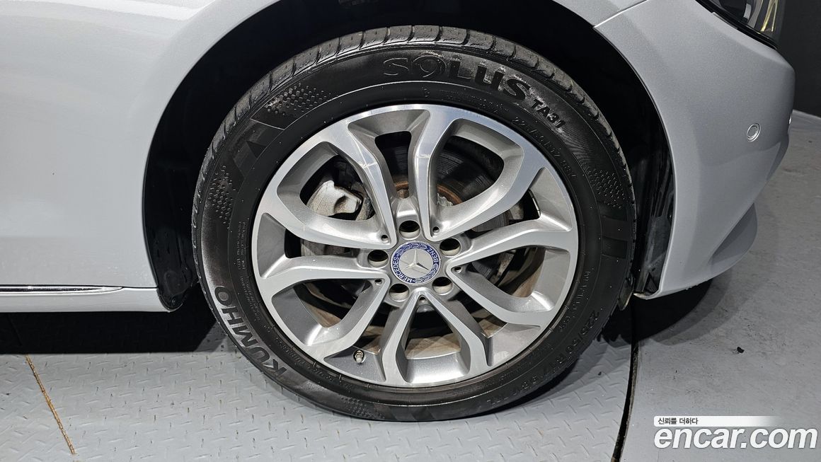 Mercedes-Benz C-Class 2015