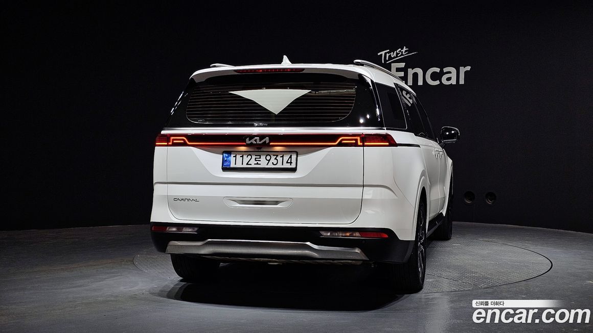 Kia Canival 2023