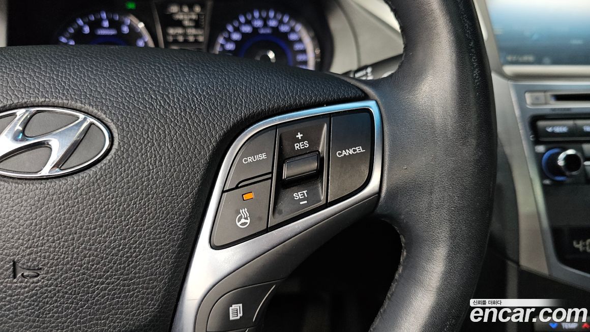 Hyundai Grandeur 2016