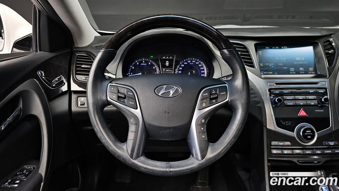 Hyundai Grandeur 2016