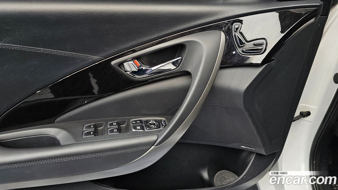 Hyundai Grandeur 2016