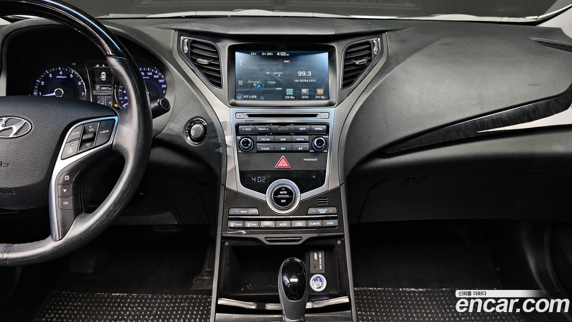 Hyundai Grandeur 2016