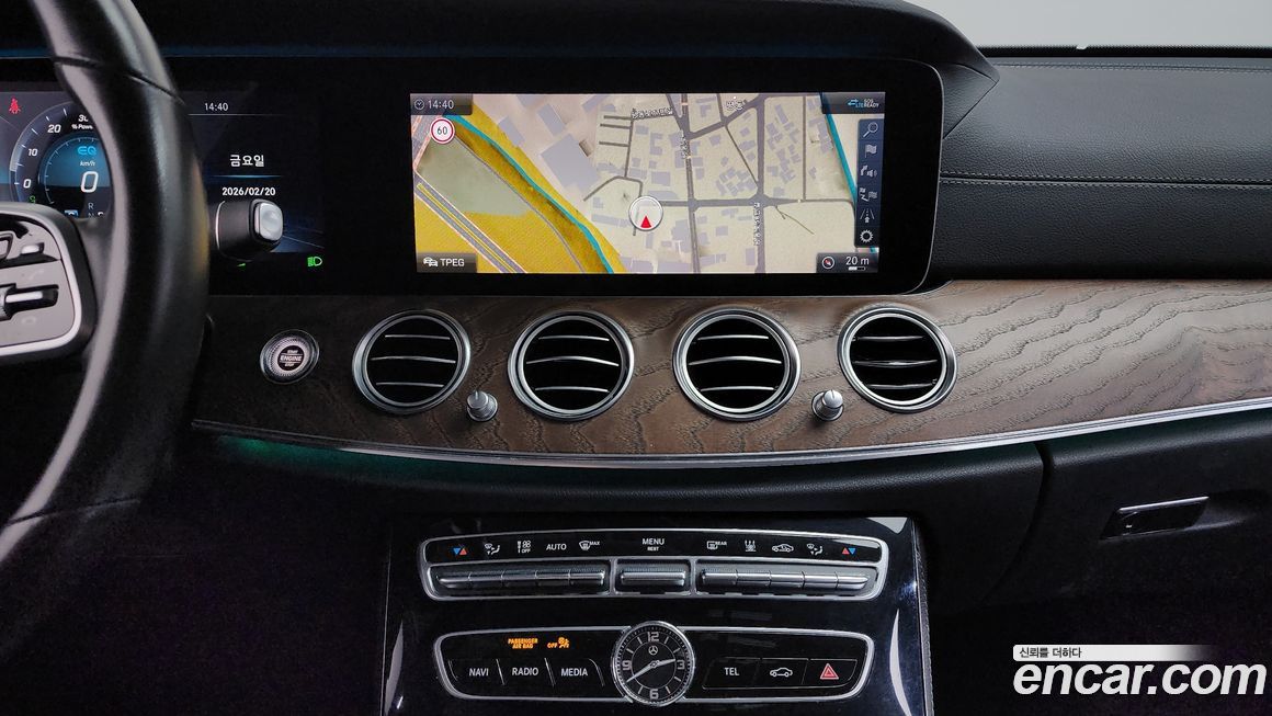 Mercedes-Benz E-Class 2020