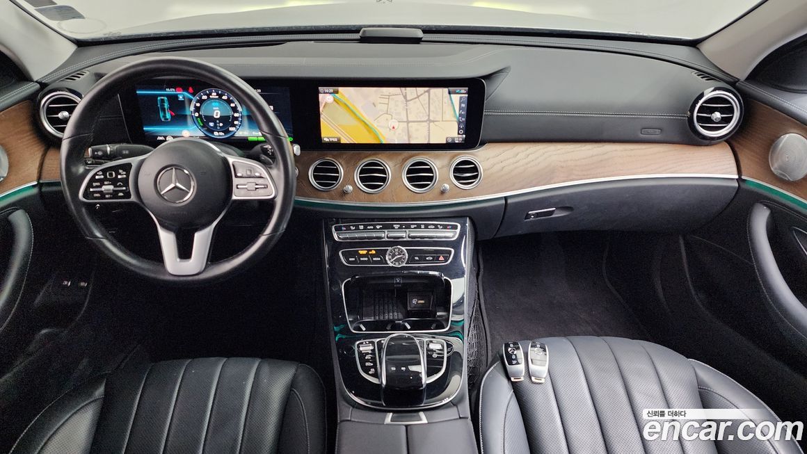 Mercedes-Benz E-Class 2020