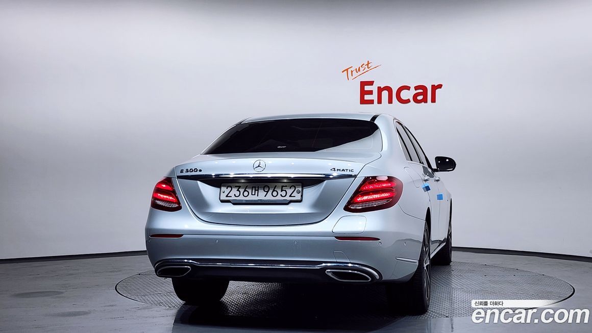 Mercedes-Benz E-Class 2020