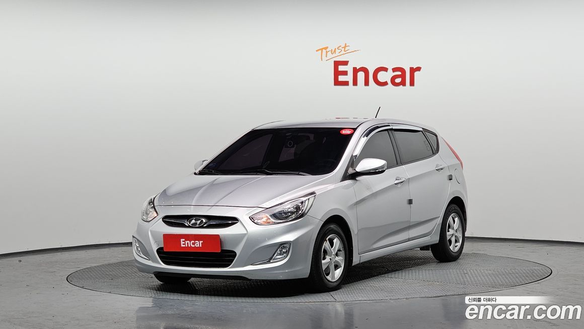 Hyundai Accent 2012