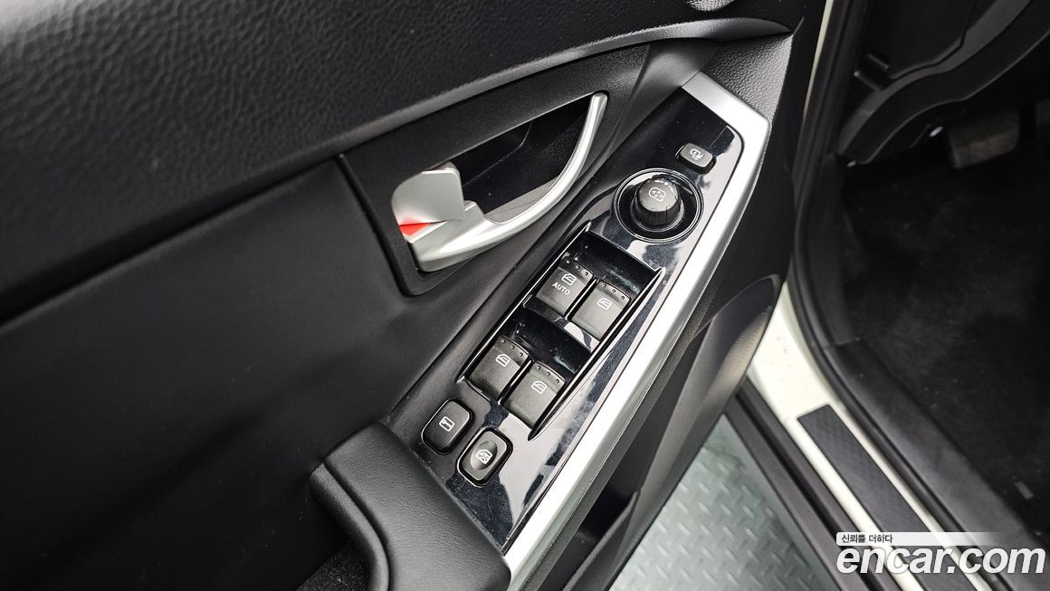 KG_Mobility_Ssangyong KORANDO 2016