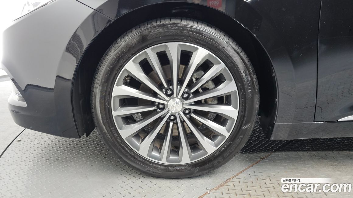 Hyundai Grandeur 2014