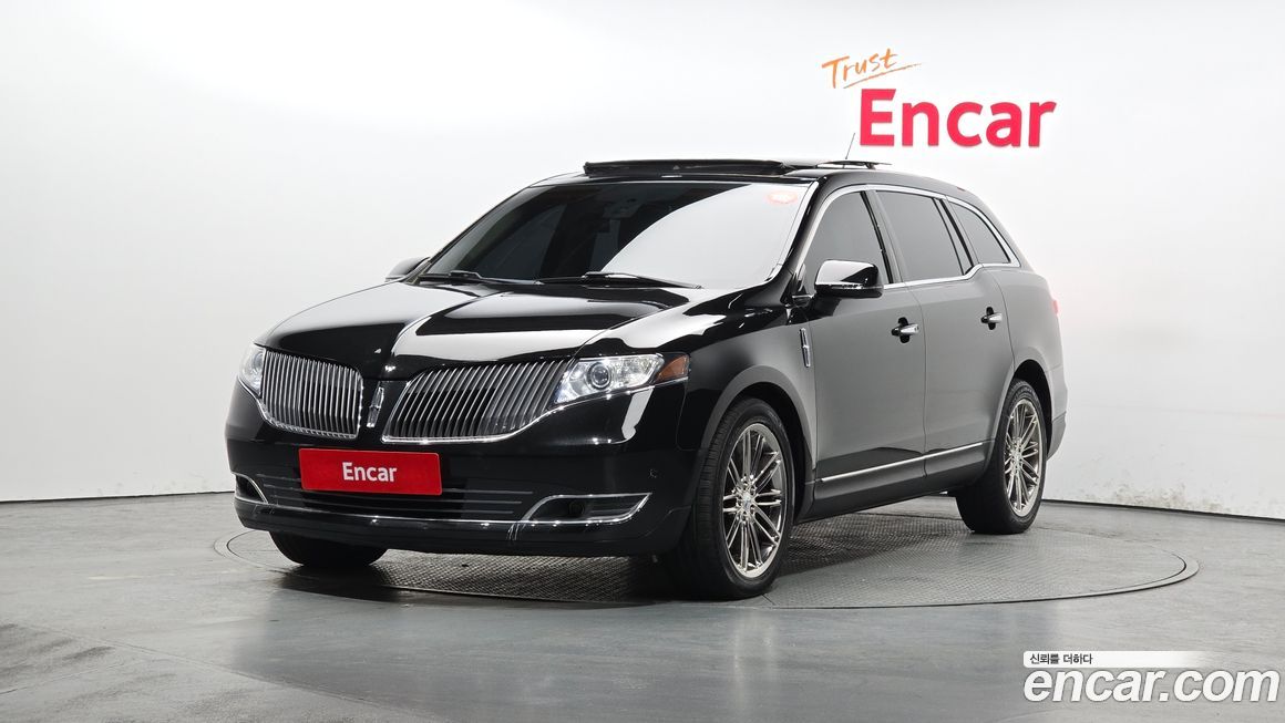 Lincoln MKT 2014