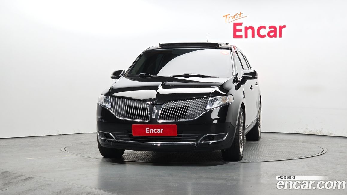 Lincoln MKT 2014