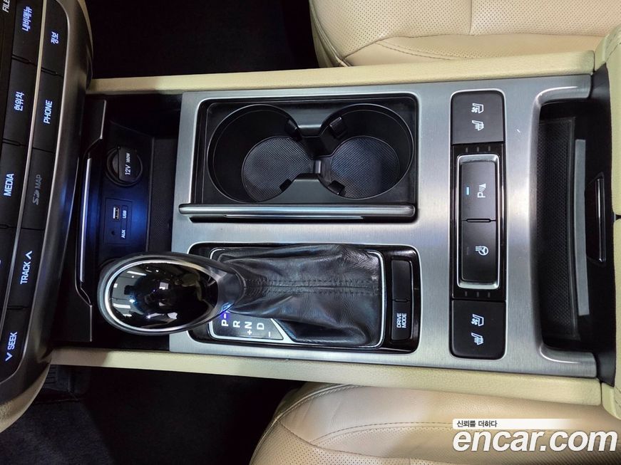 Hyundai Genesis 2014