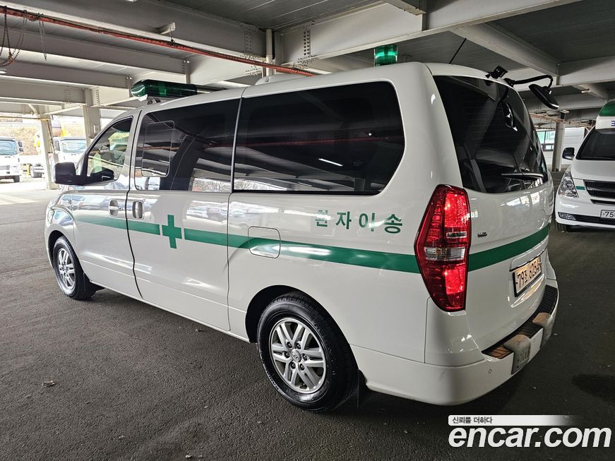 Hyundai Starex 2016