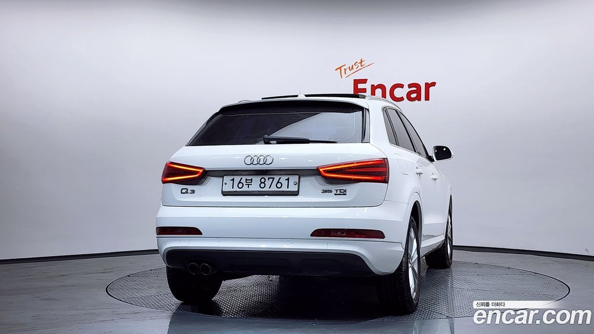 Audi Q3 2015