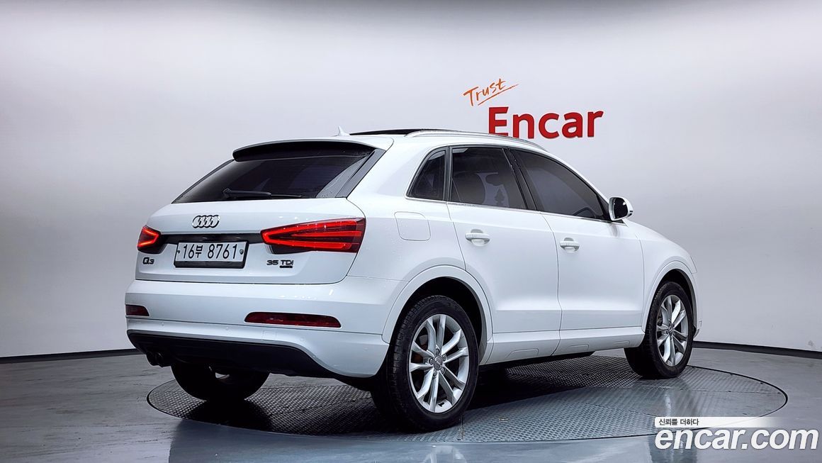Audi Q3 2015