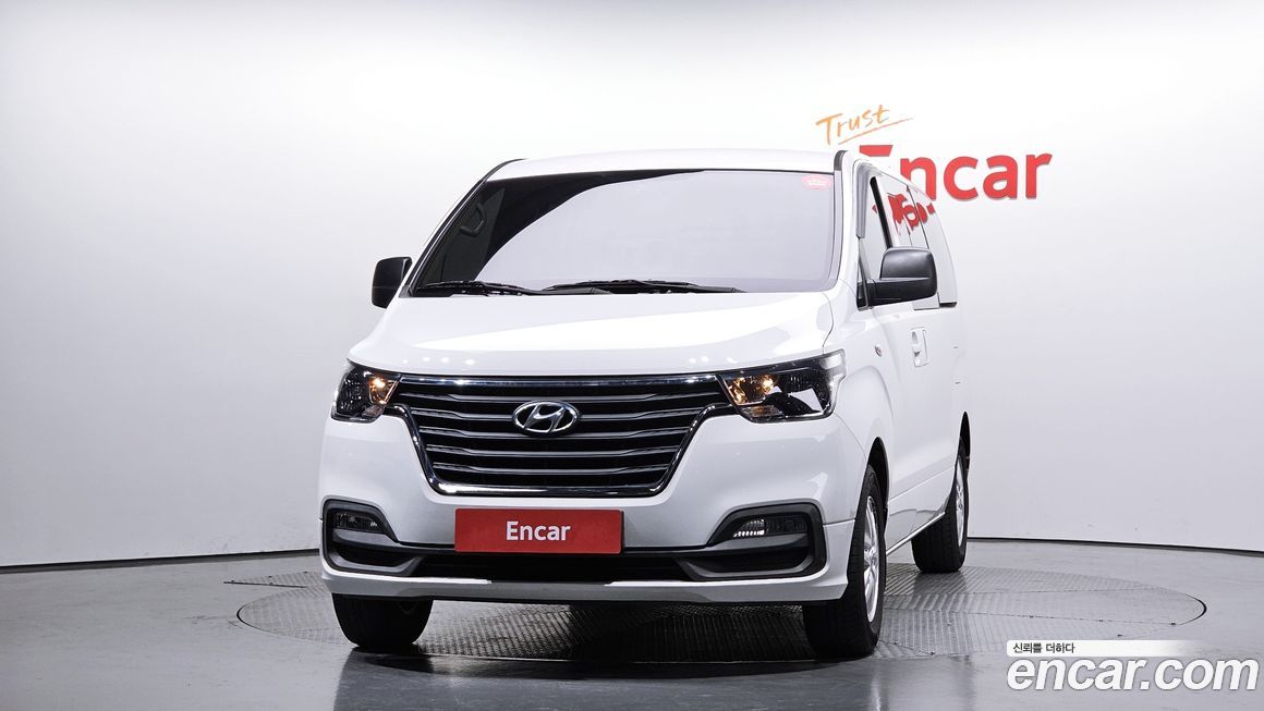 Hyundai Starex 2021