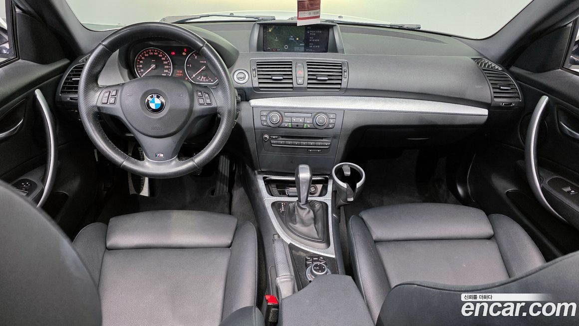 BMW 1-Series 2011