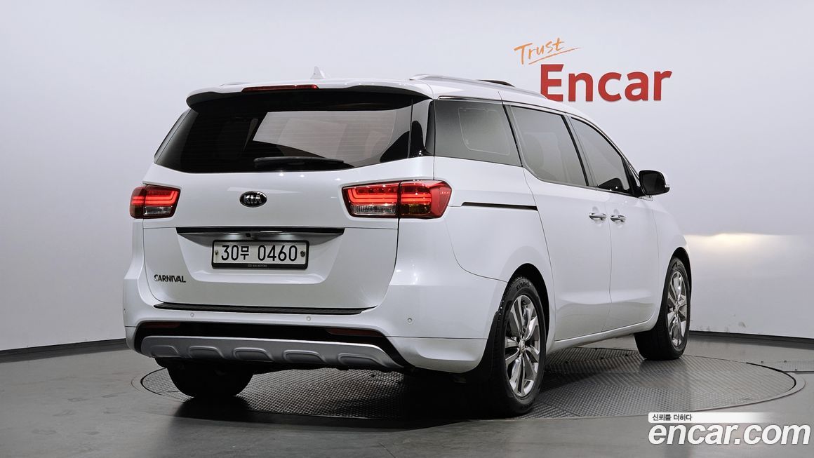 Kia Canival 2017
