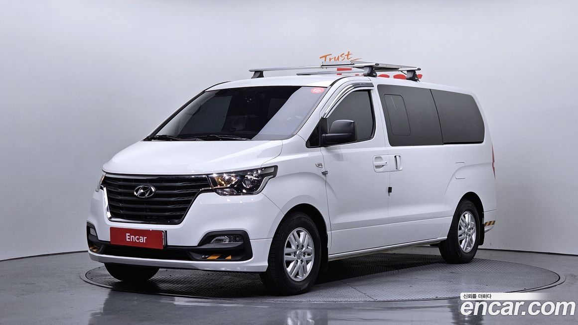 Hyundai Starex 2019