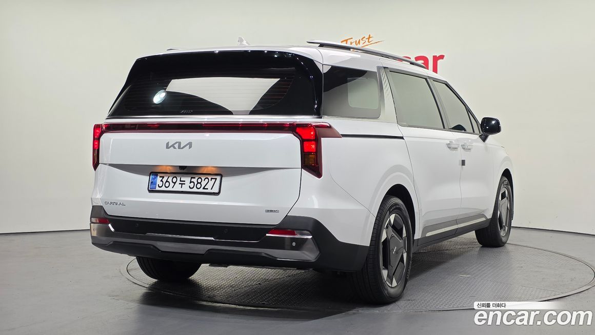 Kia Canival 2025