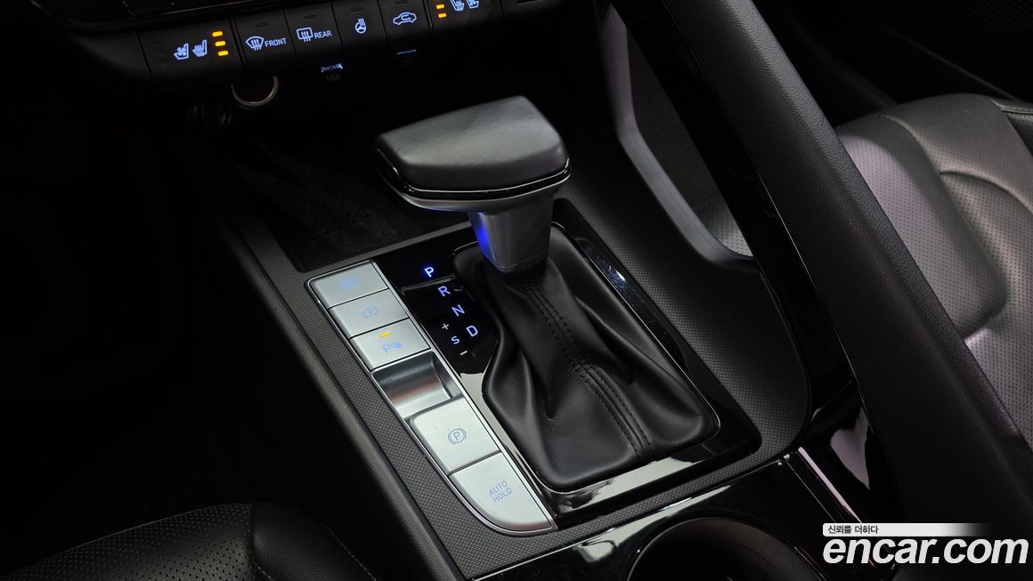 Hyundai AVANTE 2021
