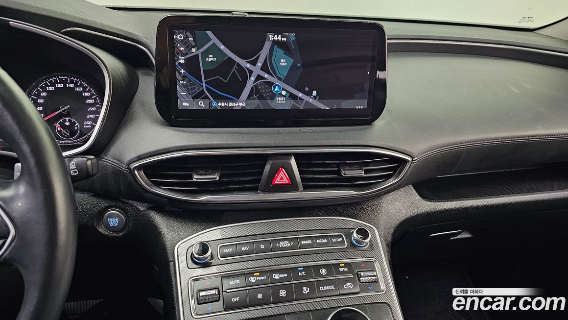 Hyundai Santafe 2022