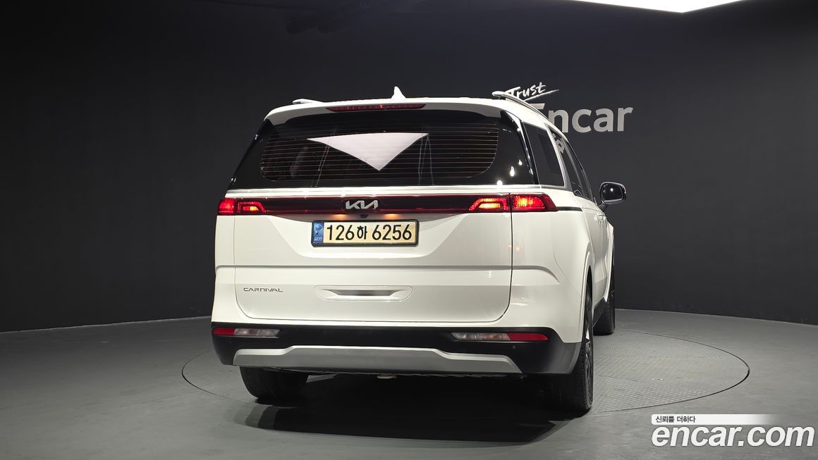 Kia Canival 2022