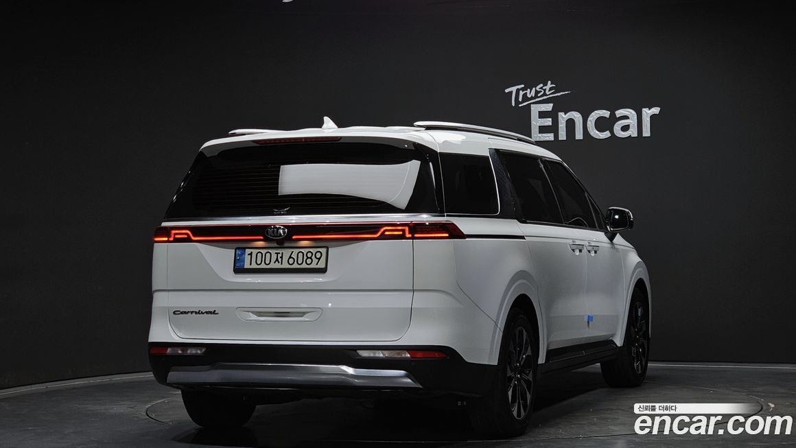 Kia Canival 2021