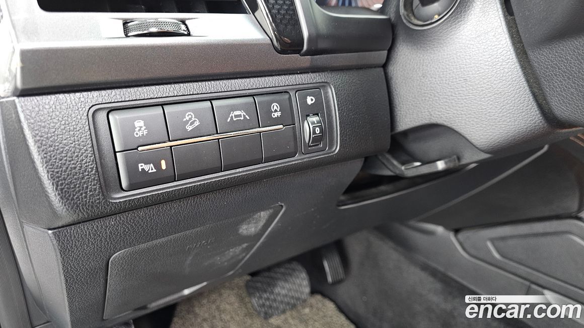 KG_Mobility_Ssangyong Rexton 2022