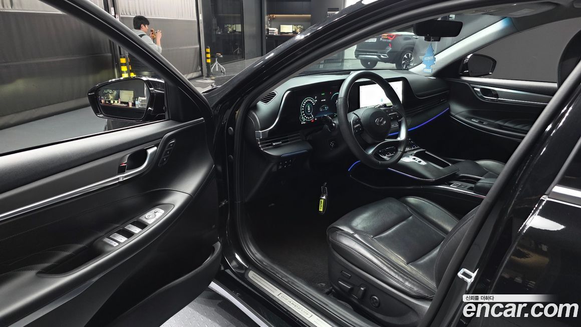 Hyundai Grandeur 2020