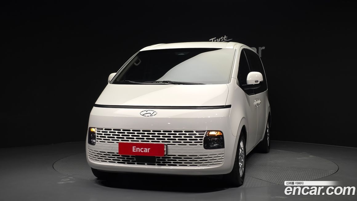 Hyundai Staria 2022
