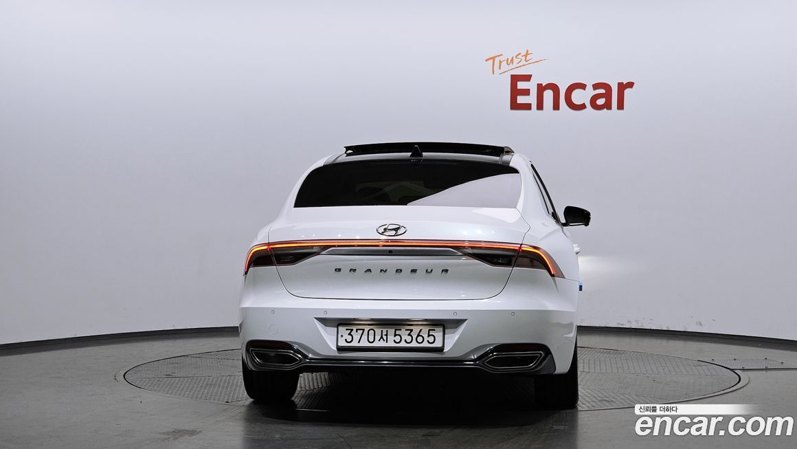 Hyundai Grandeur 2022