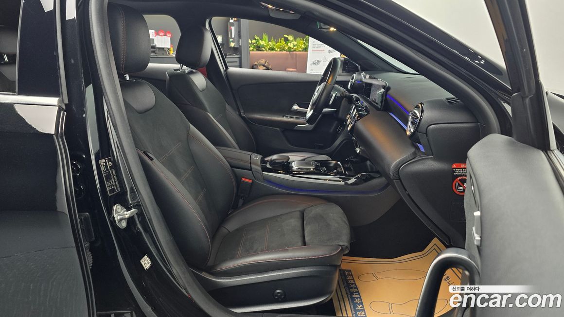 Mercedes-Benz A-Class 2021