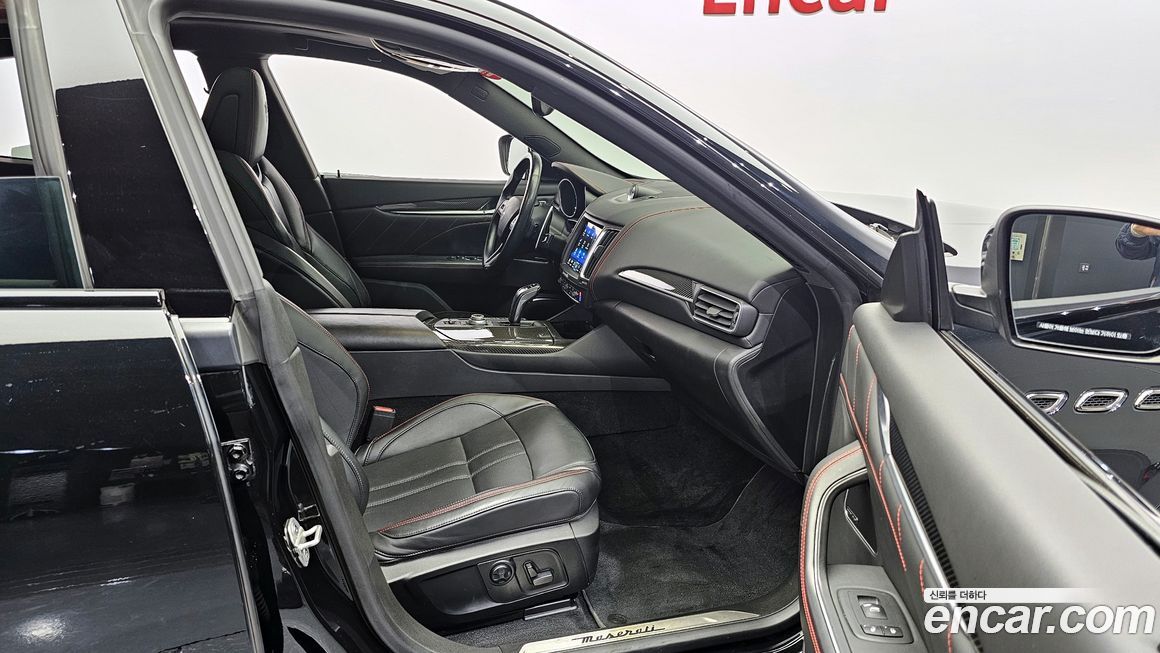 Maserati Levante 2020