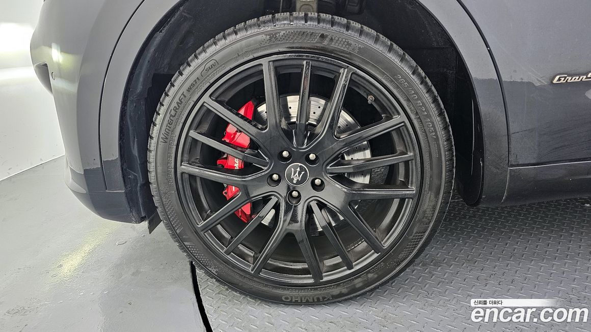 Maserati Levante 2020