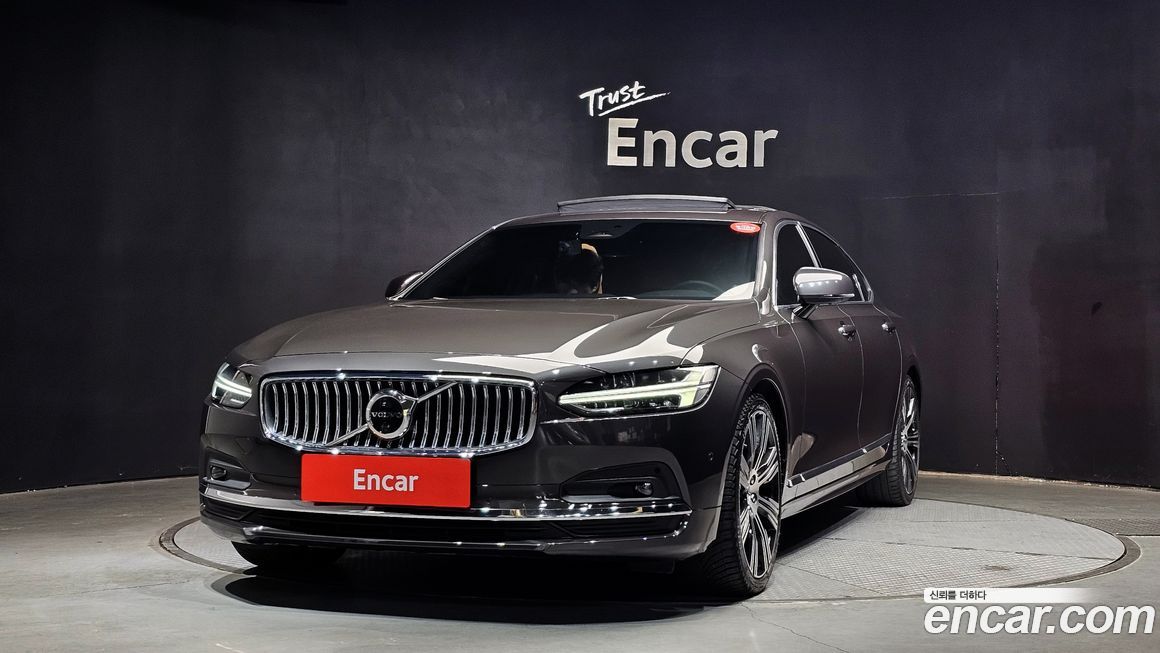Volvo S90 2023