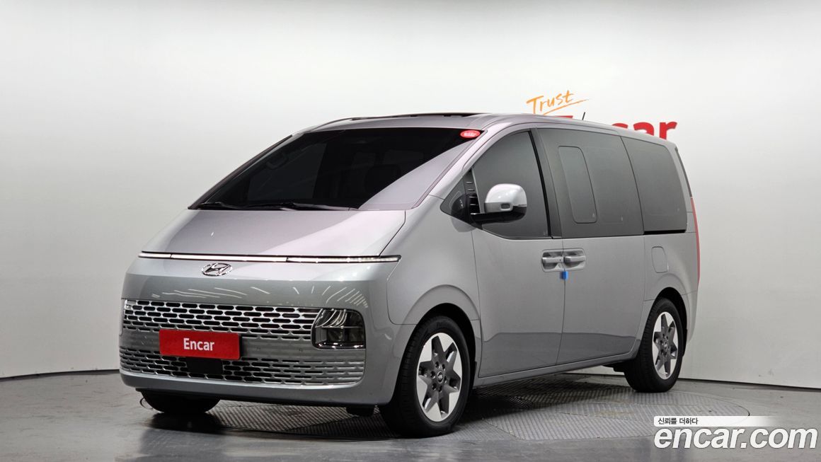 Hyundai Staria 2023