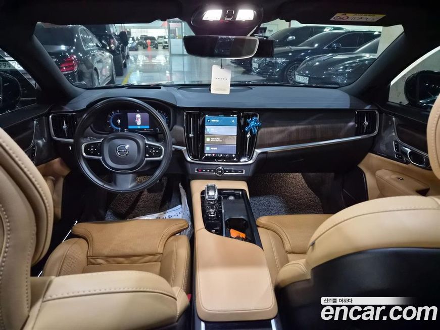 Volvo S90 2022