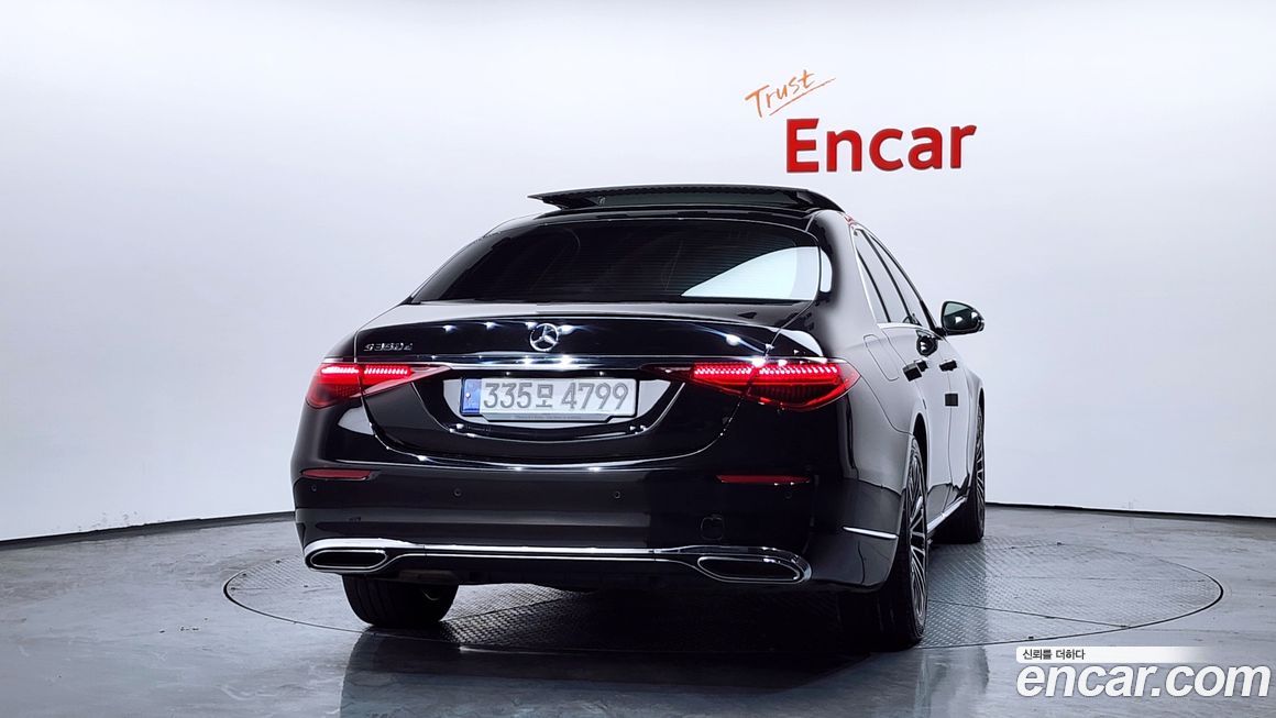 Mercedes-Benz S-Class 2022