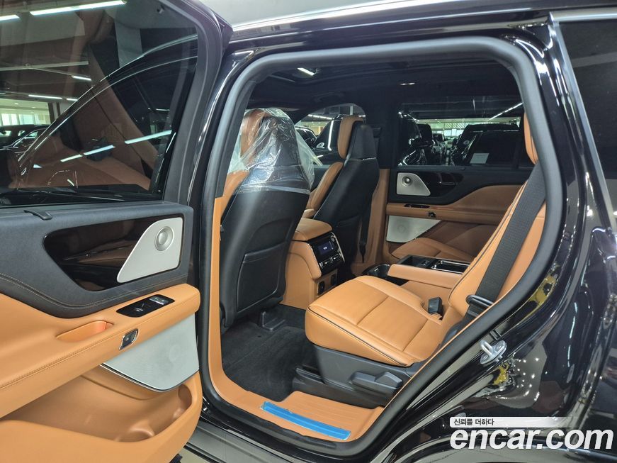 Lincoln Aviator 2025