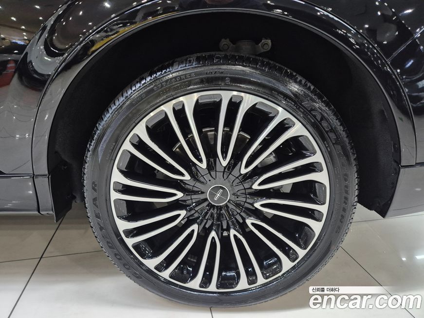 Lincoln Aviator 2025