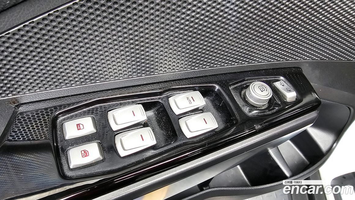 KG_Mobility_Ssangyong TIBOLI 2017