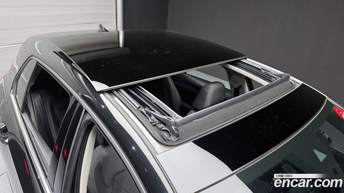 Volkswagen Golf 2024