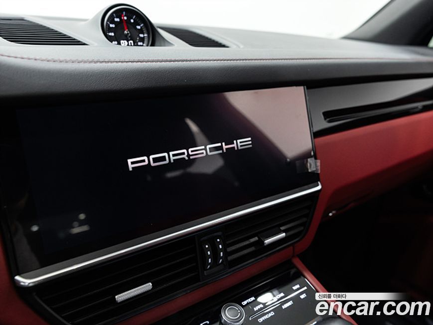 Porsche Cayenne 2023