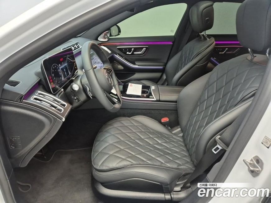 Mercedes-Benz S-Class 2024