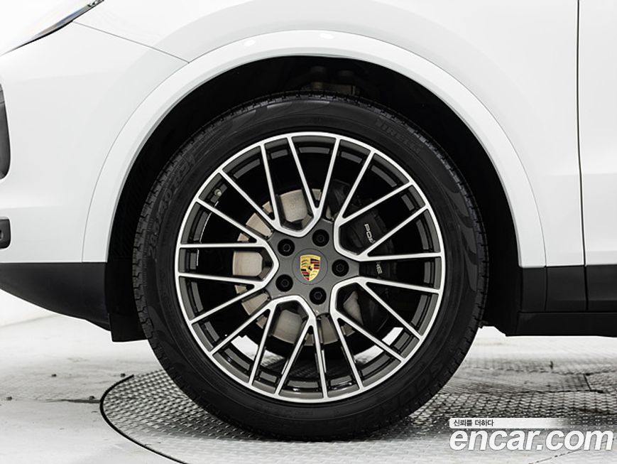 Porsche Cayenne 2023