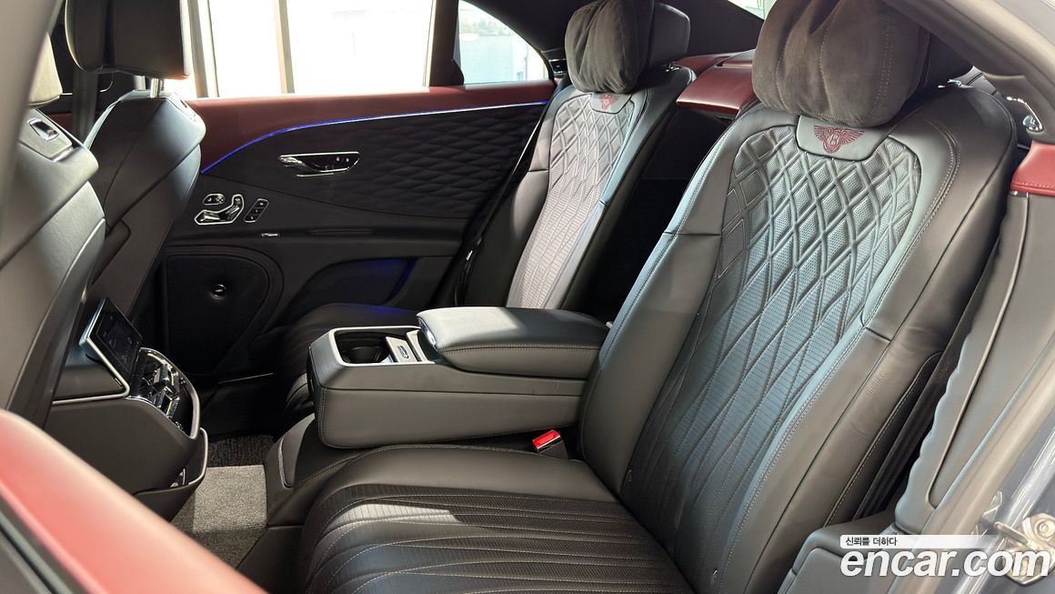 Bentley Flying Spur 2021