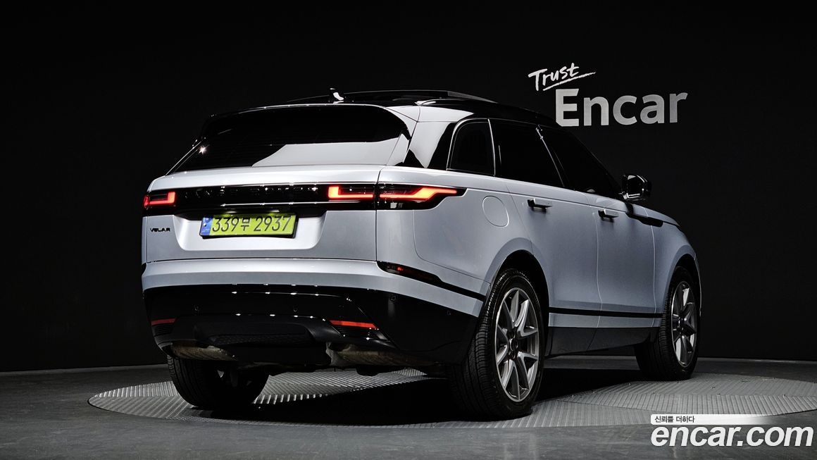 Land Rover Range Rover Velar 2024