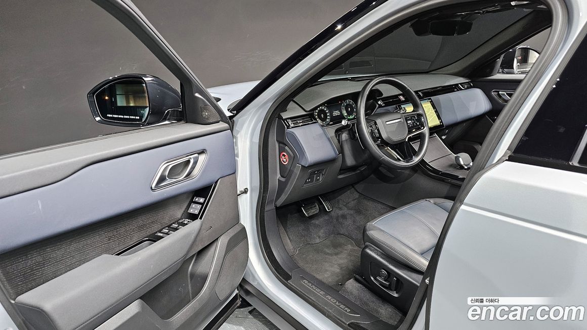 Land Rover Range Rover Velar 2024